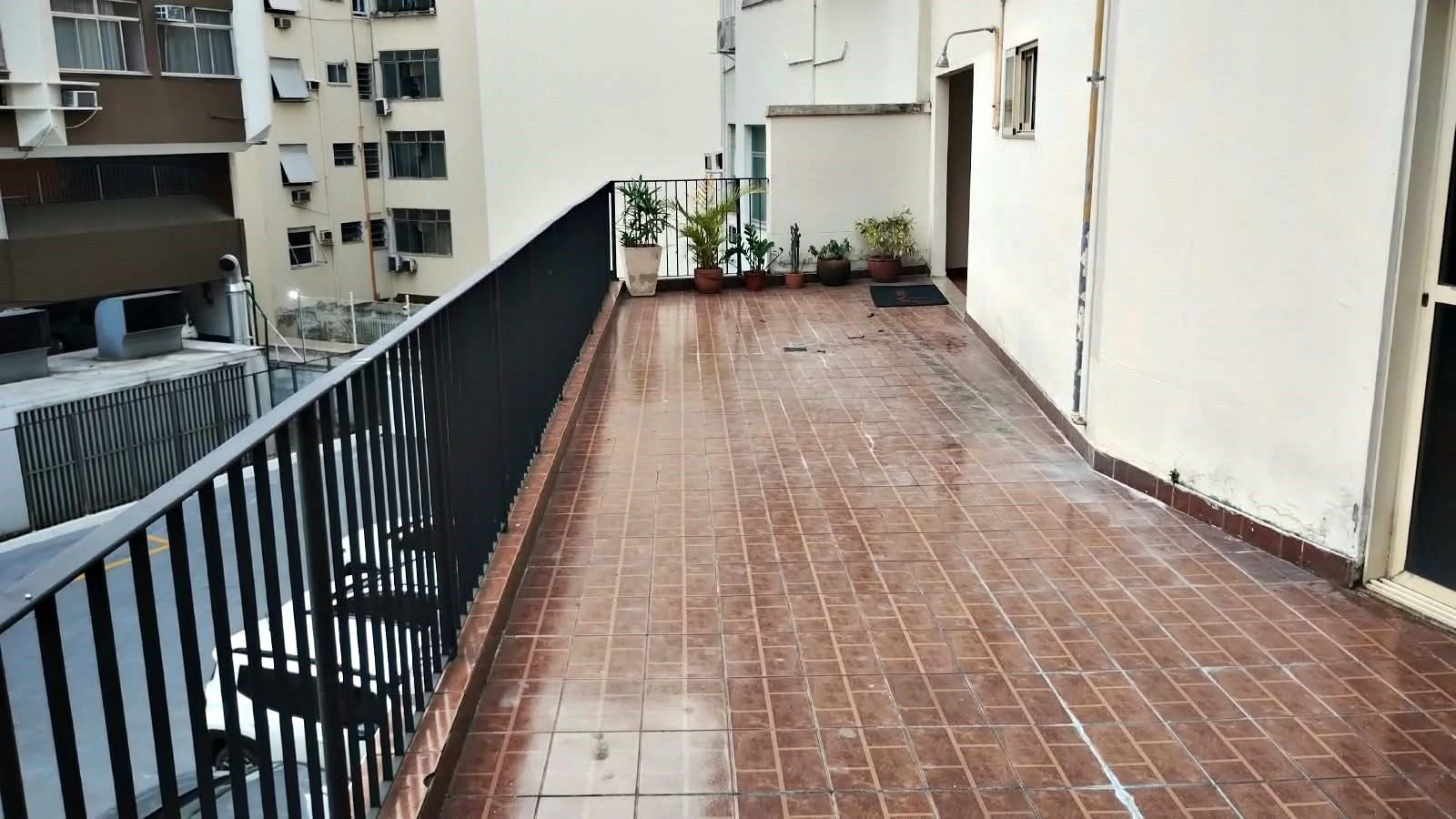 Apartment, 60 m², with a glass-enclosed balcony — photo 10