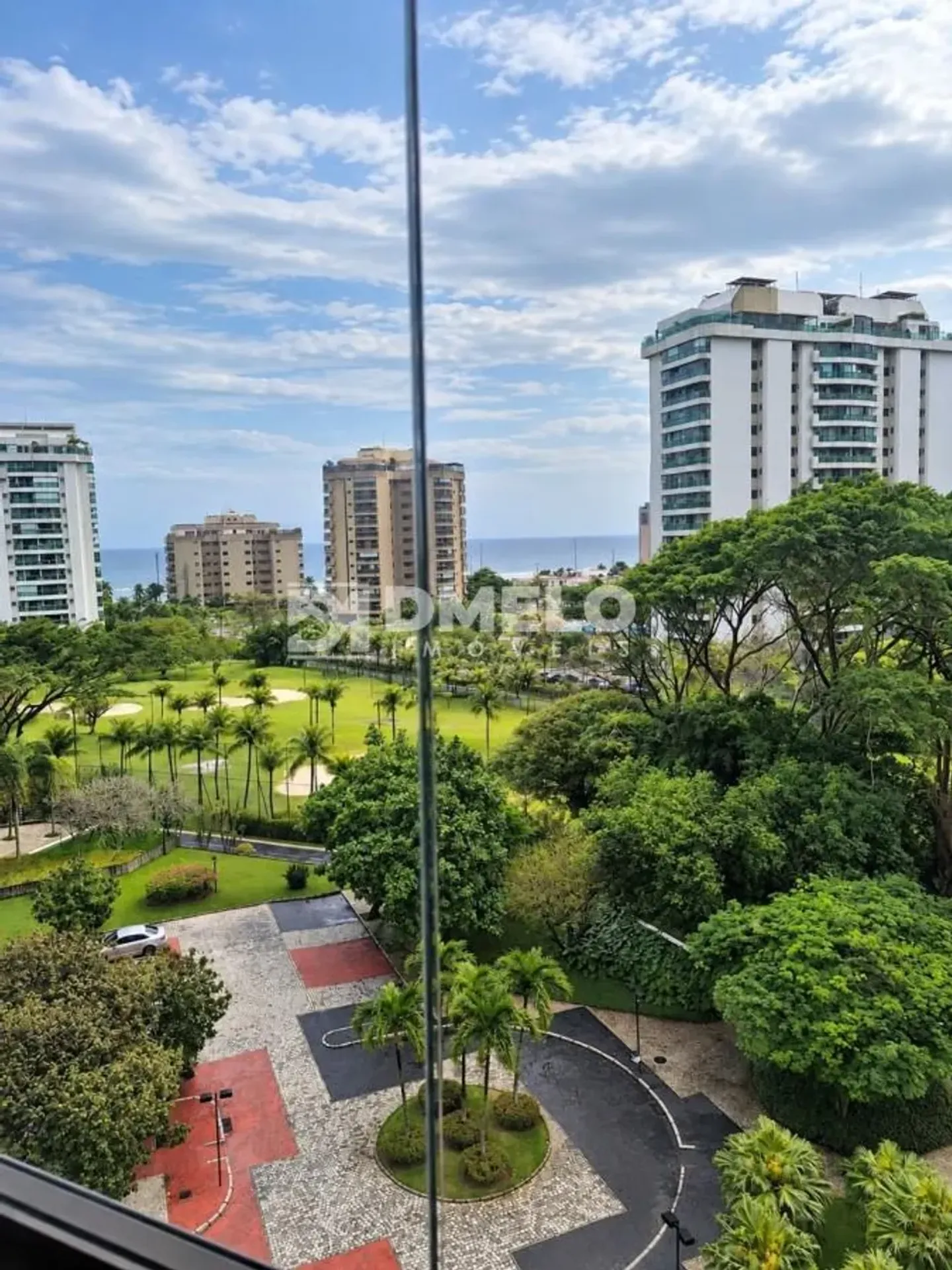 Apartamento mobiliado, 220 m², com janelas do piso ao teto — photo 34