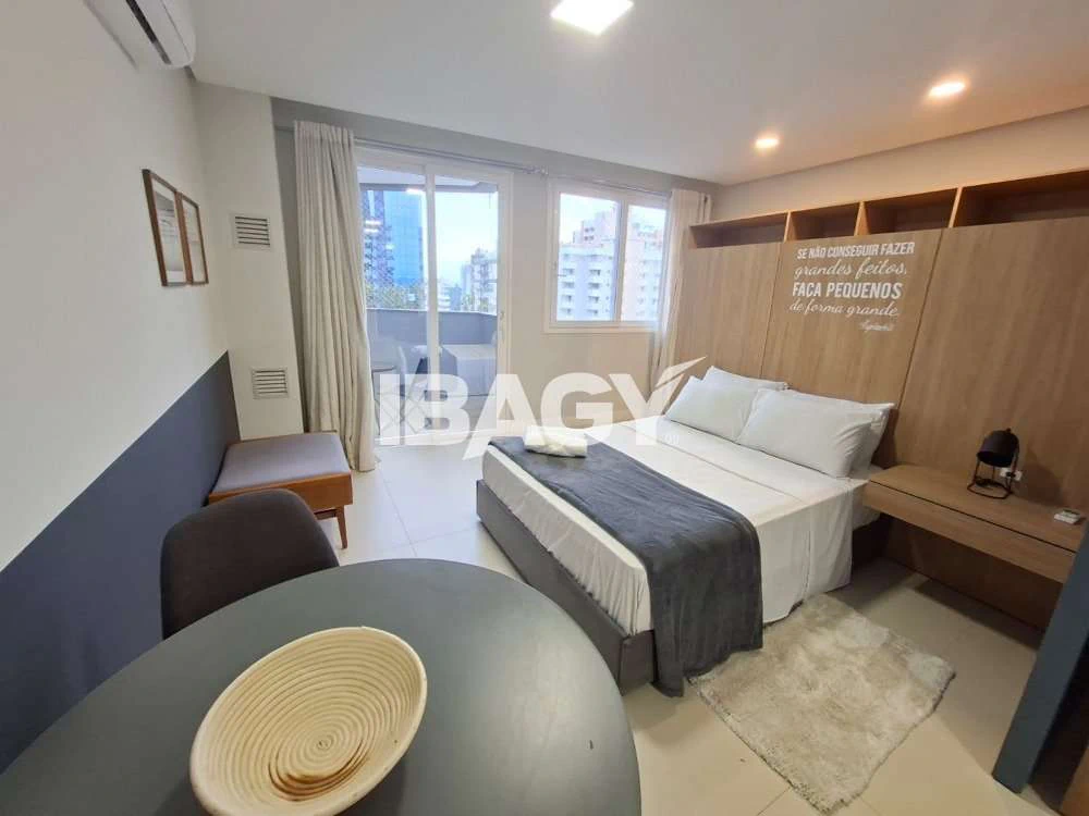 Мебльований студіо 42 м² з 1 спальнею і паркомісцем — photo 3