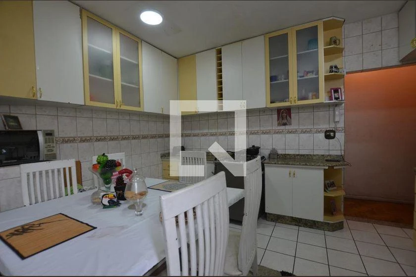 Apartamento mobiliado com 2 quartos e 2 banheiros — photo 8