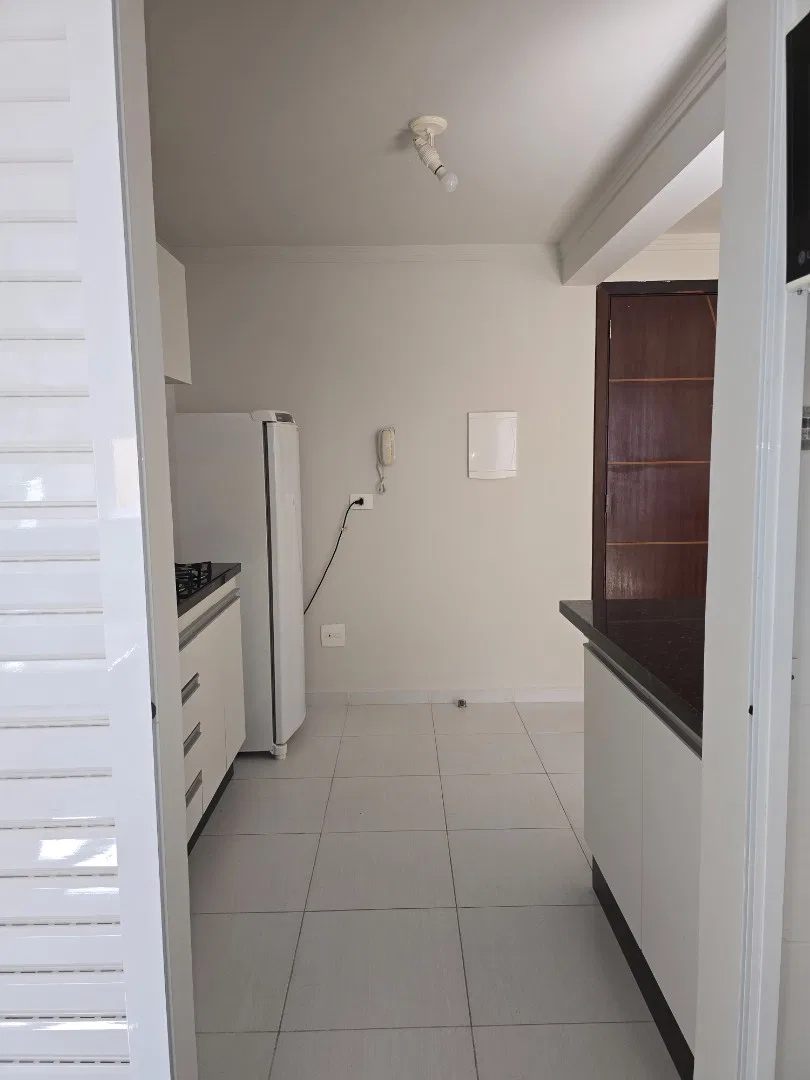 One-bedroom apartment with a home office in Curitiba — photo 12