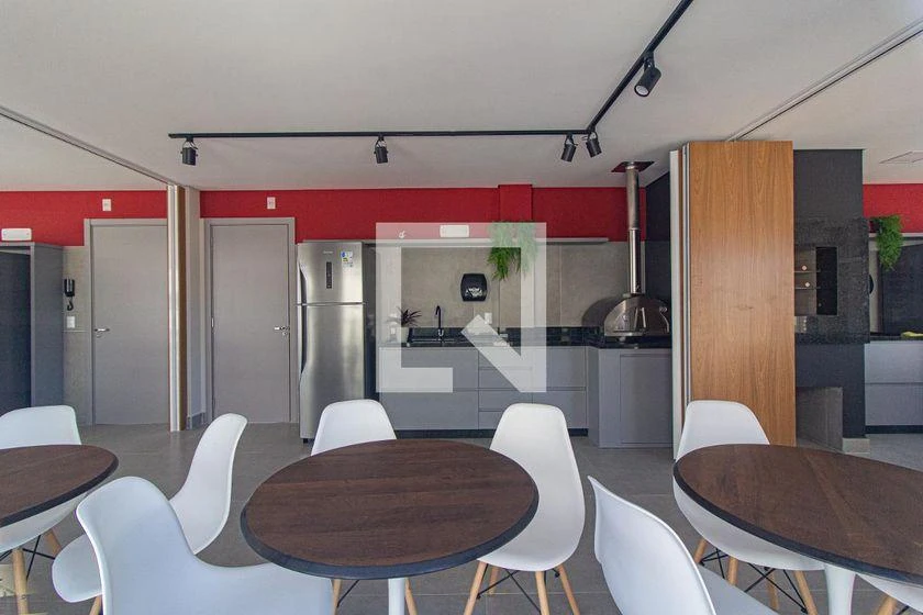 Furnished studio with 1 bedroom and open-plan kitchen — photo 22