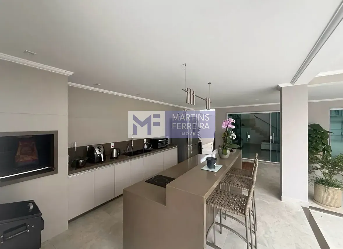 Furnished duplex house with 5 bedrooms and 400 m² — photo 5