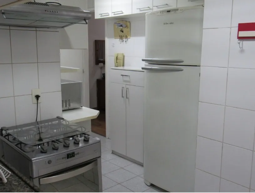 Furnished apartment with 3 bedrooms and 2 bathrooms — photo 8