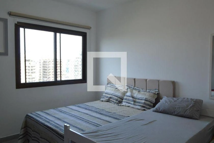 3-bedroom apartment in a building with a gym — photo 22