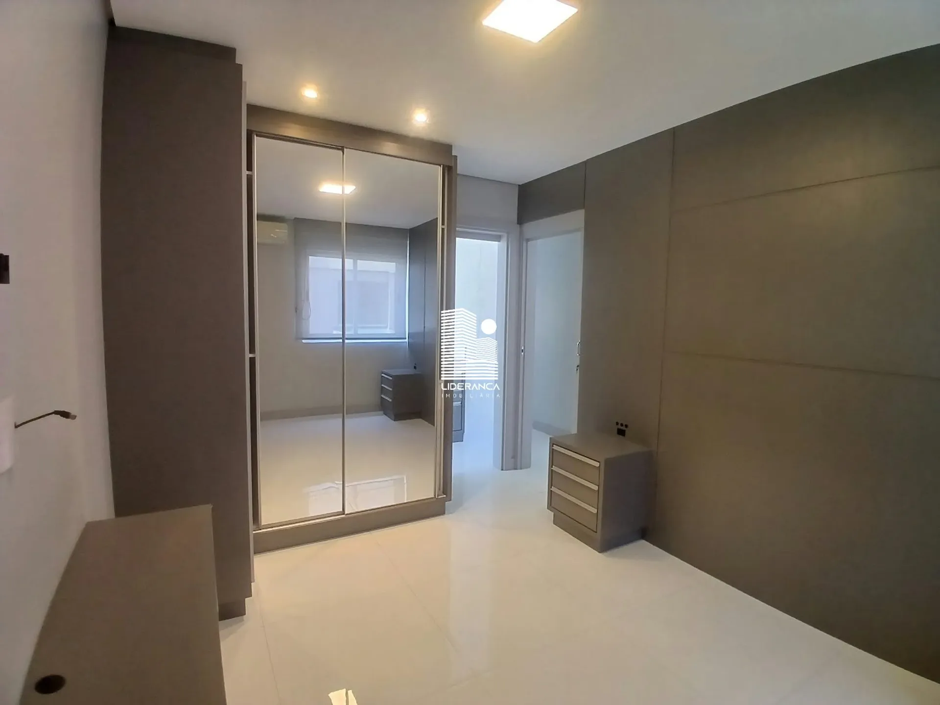 Departamento con vista al agua en Florianópolis — photo 22