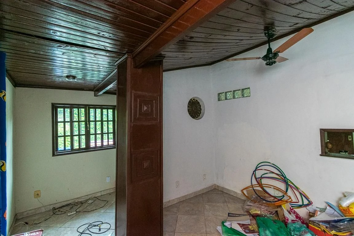 Furnished house with 5 bedrooms and 5 bathrooms — photo 46