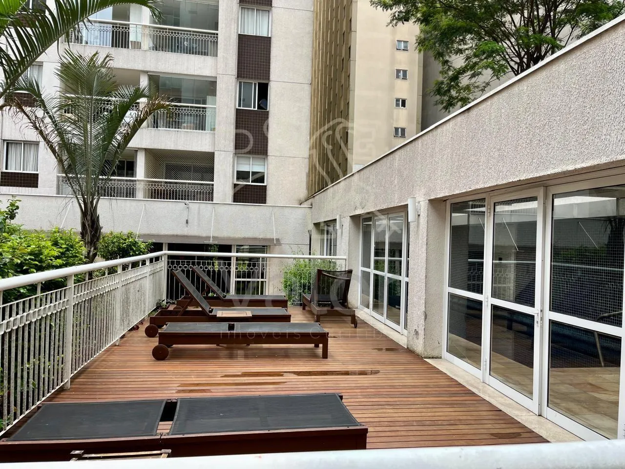 2-bedroom apartment in a building with a heated pool — photo 24