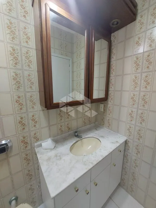 Apartamento de 2 dormitorios con 130 m² y 1 plaza en 5.º — photo 23