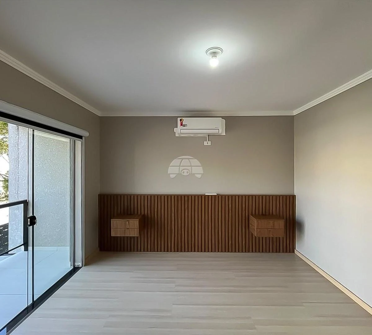 3-bedroom house with a grill on the balcony in Curitiba — photo 24