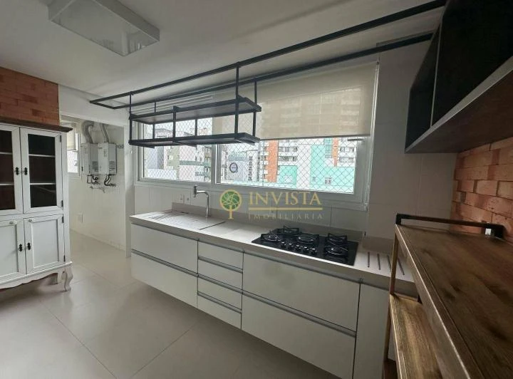Furnished 3-bedroom apartment with 3 parking spots — photo 2