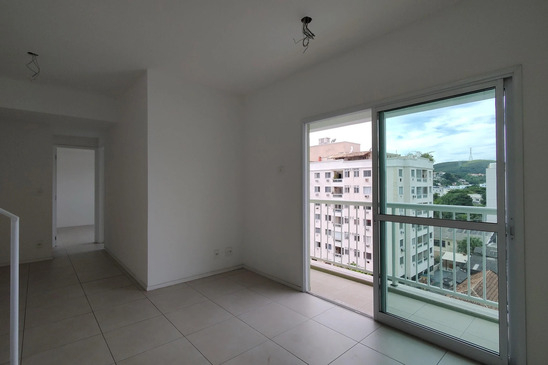 Apartment with 2 bedrooms, balcony and 1 parking space — photo 29