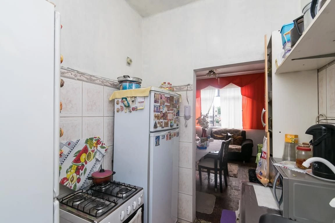 Furnished 2-bedroom apartment with gas kitchen and parking — photo 10