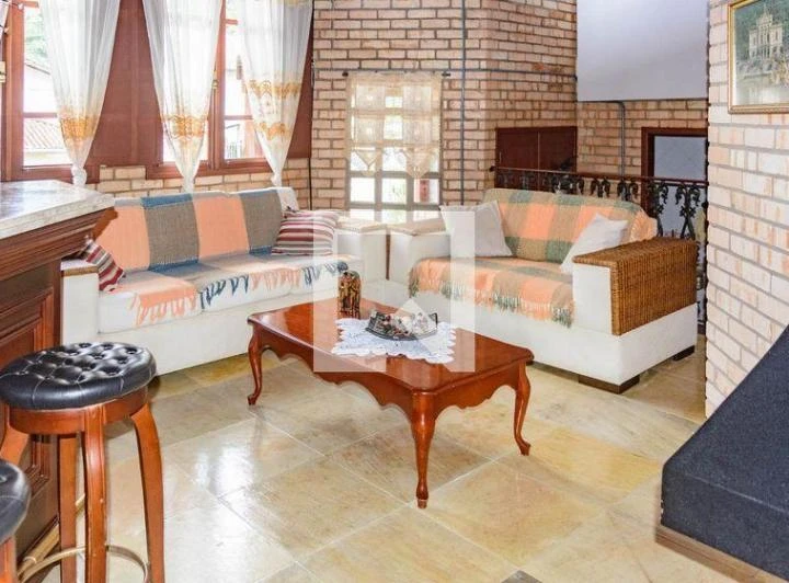 Rental house with 4 bedrooms and open-plan kitchen — photo 7