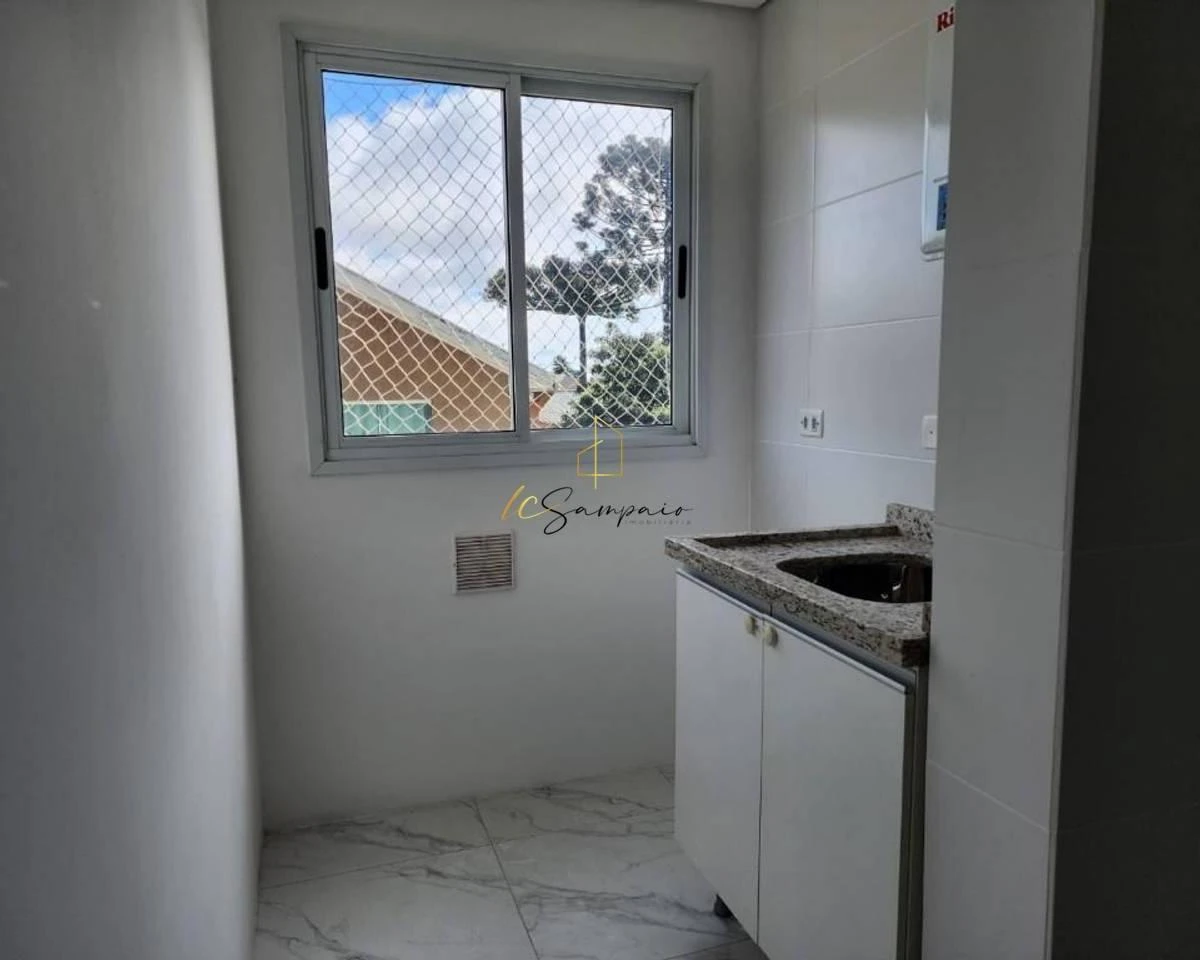 2-bedroom apartment with a glass-enclosed balcony — photo 13