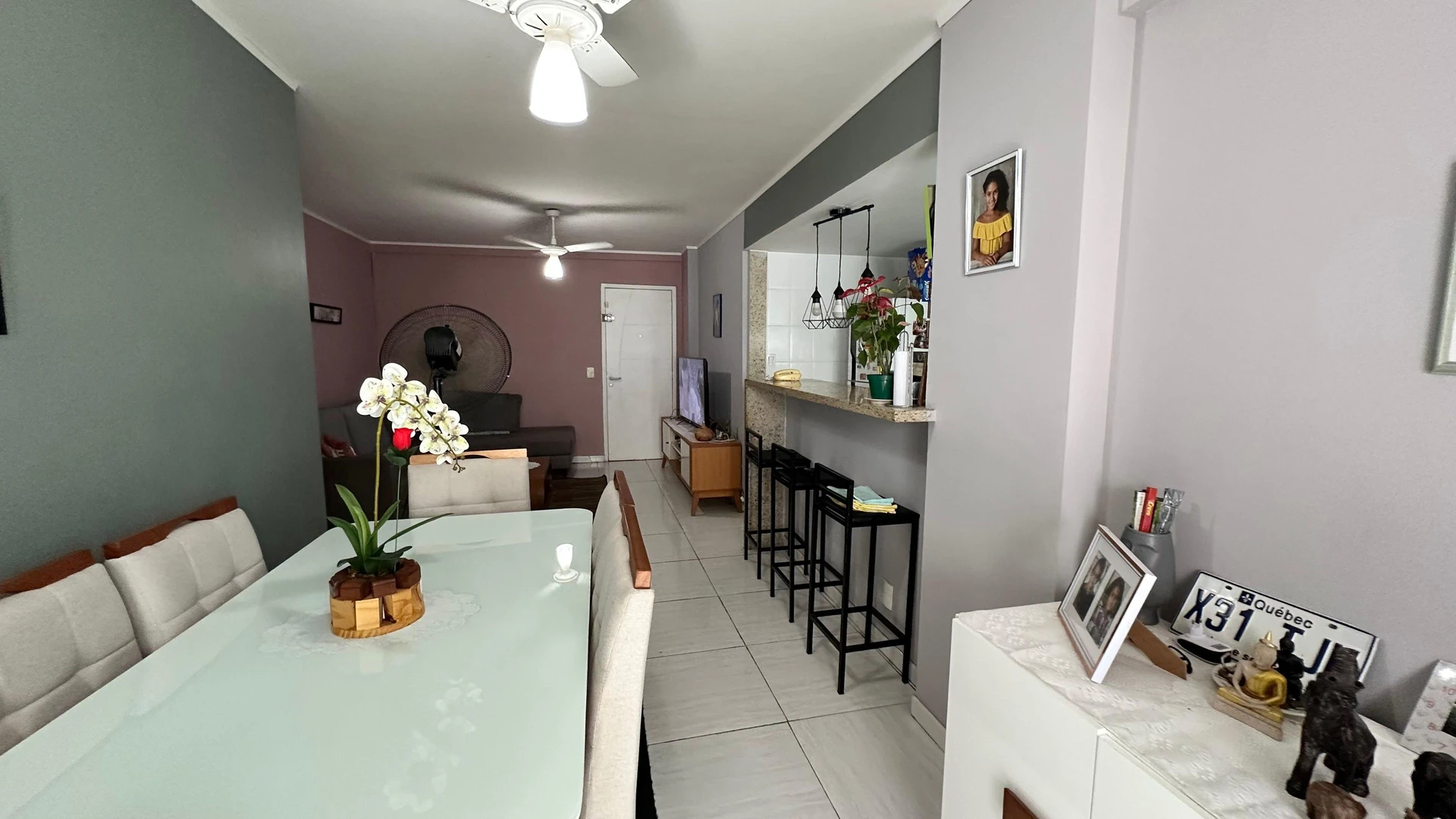 Furnished 2-bedroom apartment with open-plan kitchen — photo 15