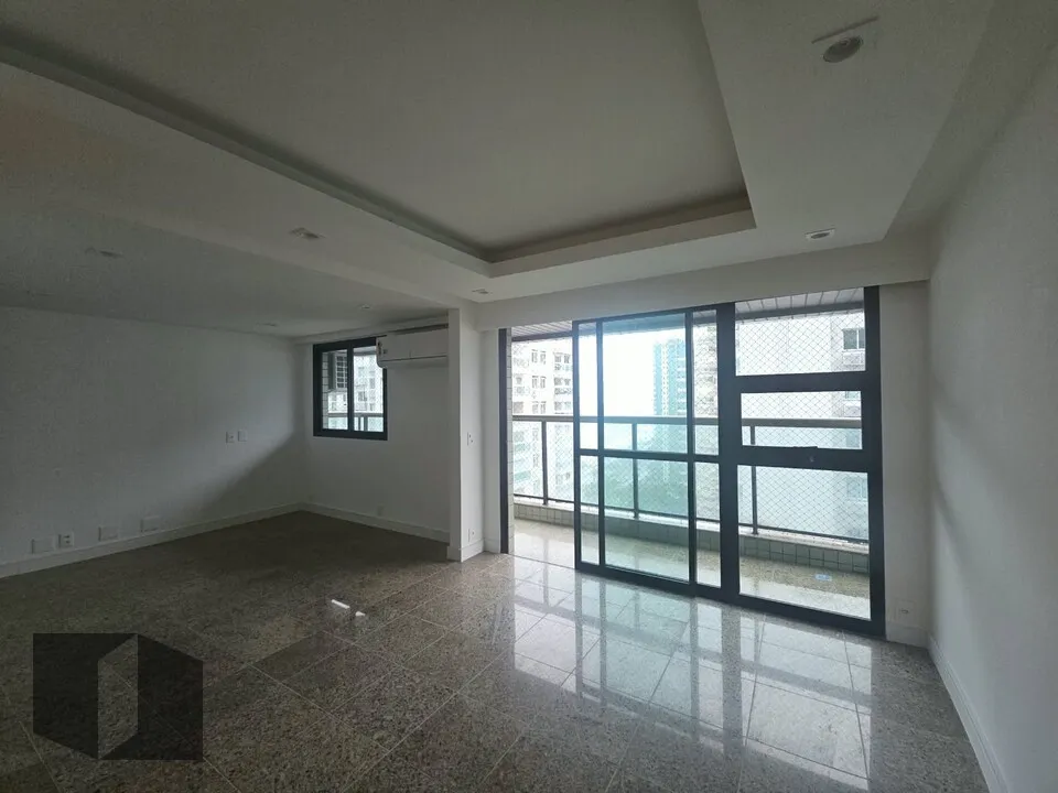 Apartamento de 3 quartos com varanda e 2 vagas — photo 4