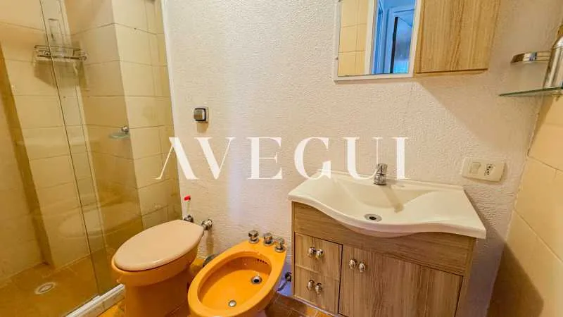 Furnished 180 m² apartment with 2 bedrooms and balcony — photo 28