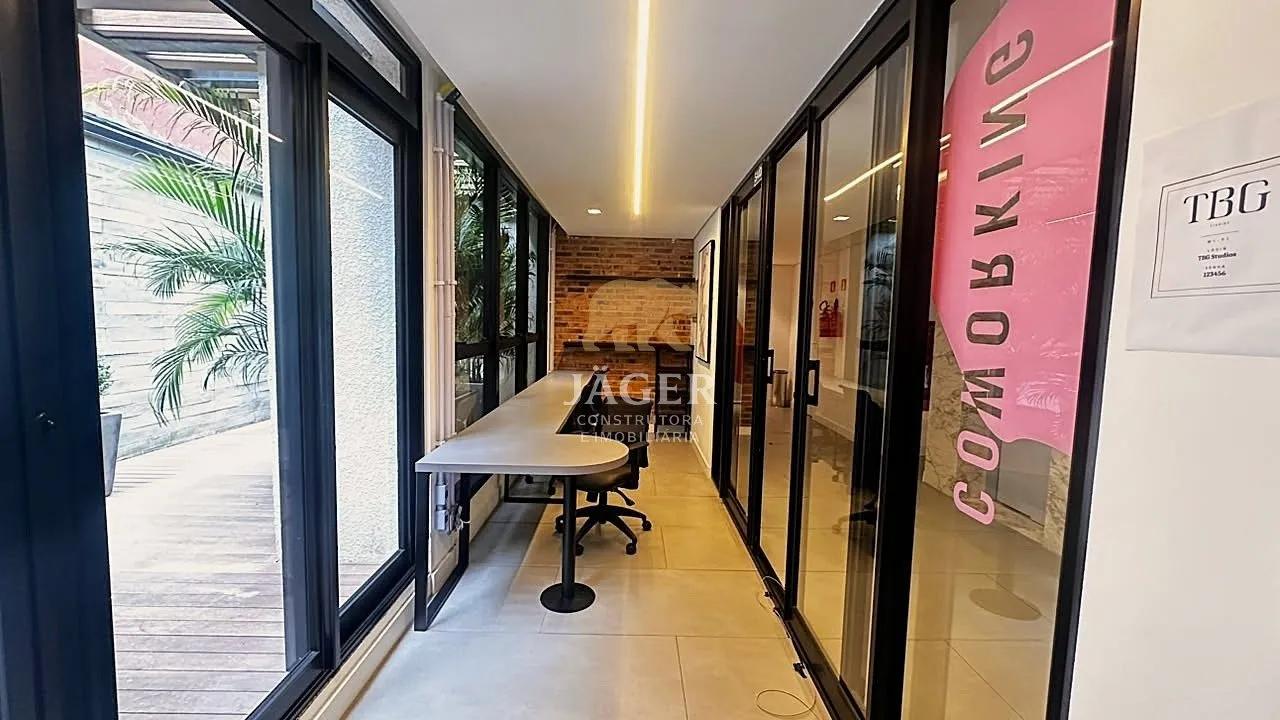 Furnished studio in a building with a coworking space — photo 17