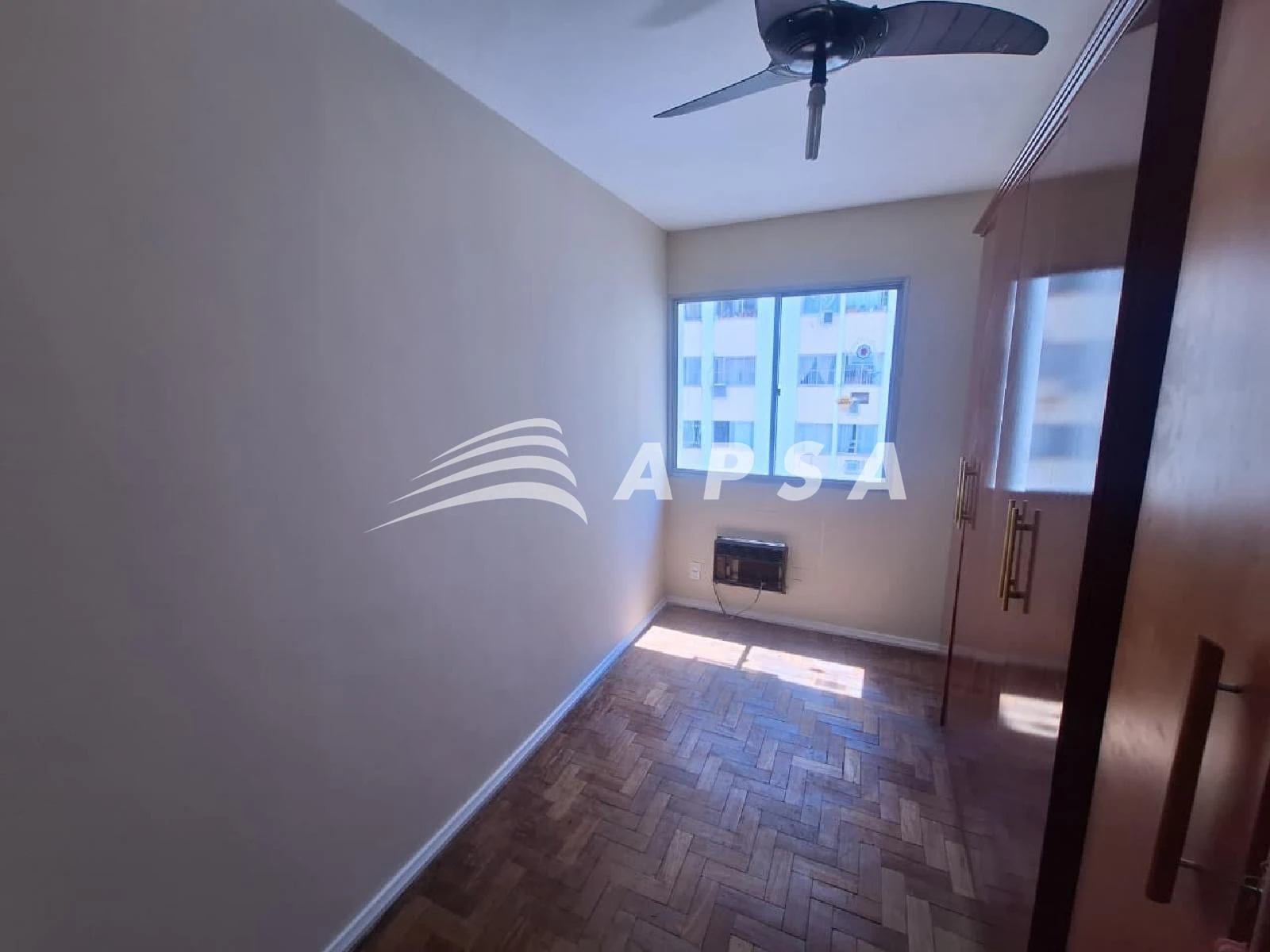 Apartamento, 65 m², com piso de madeira ou laminado — photo 24