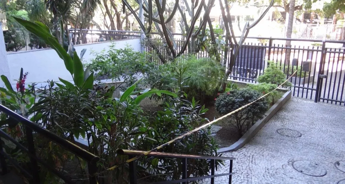 Apartamento de 185 m² com 3 quartos e 5 banheiros — photo 26