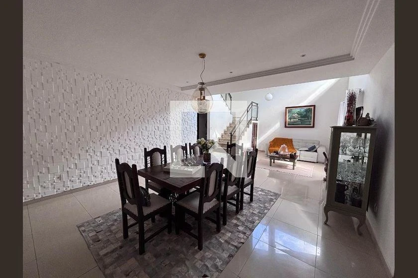 Casa sem mobília com 4 quartos e 618 m² — photo 6