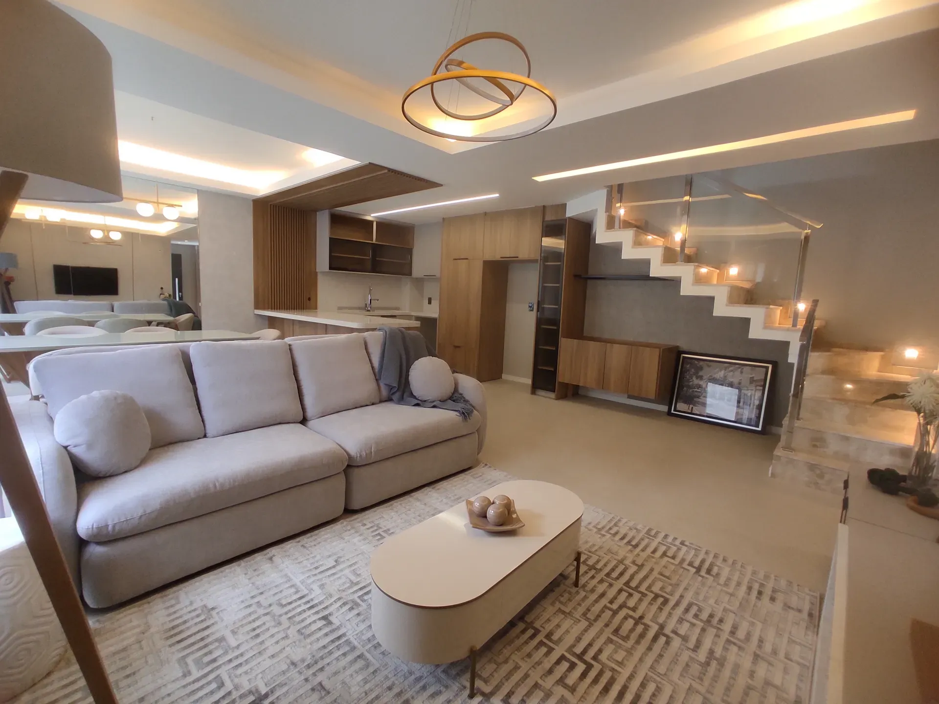 House in a gated community with 3 bedrooms and 5 baths — photo 5
