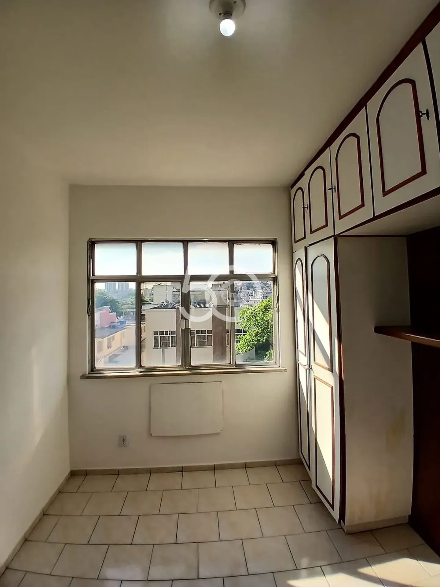 Unfurnished apartment with 2 bedrooms, 2 baths — photo 18