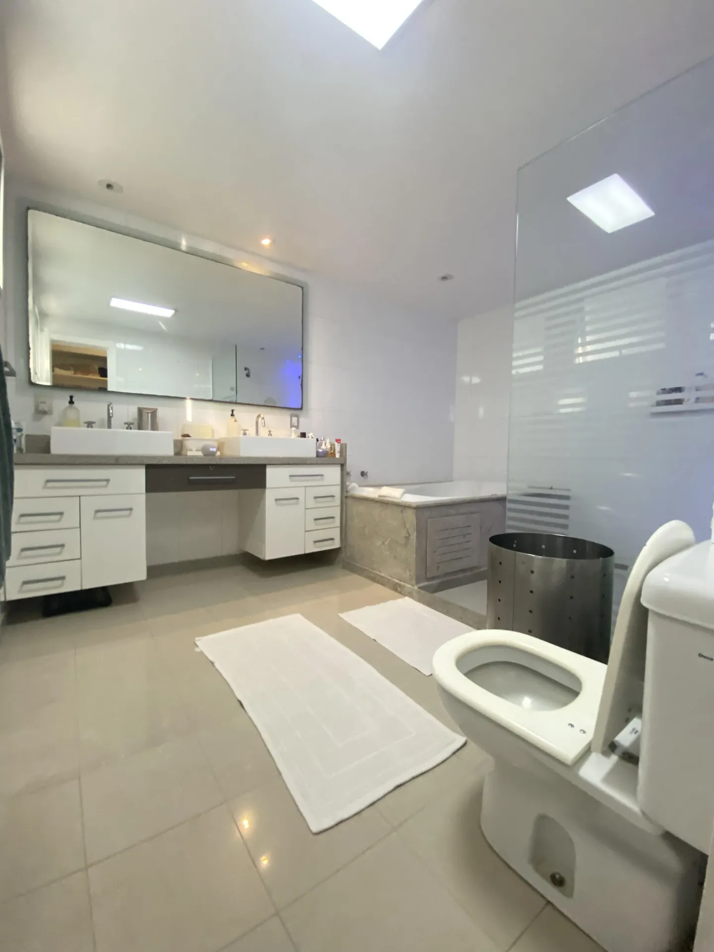Casa de condomínio com 5 quartos e 500 m² — photo 45