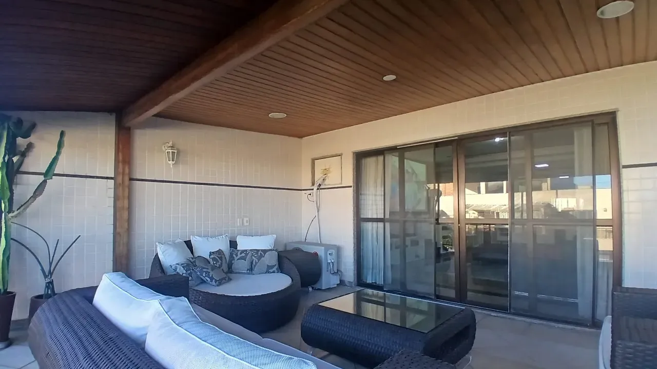 3-bedroom apartment with a bathtub in Rio de Janeiro — photo 28