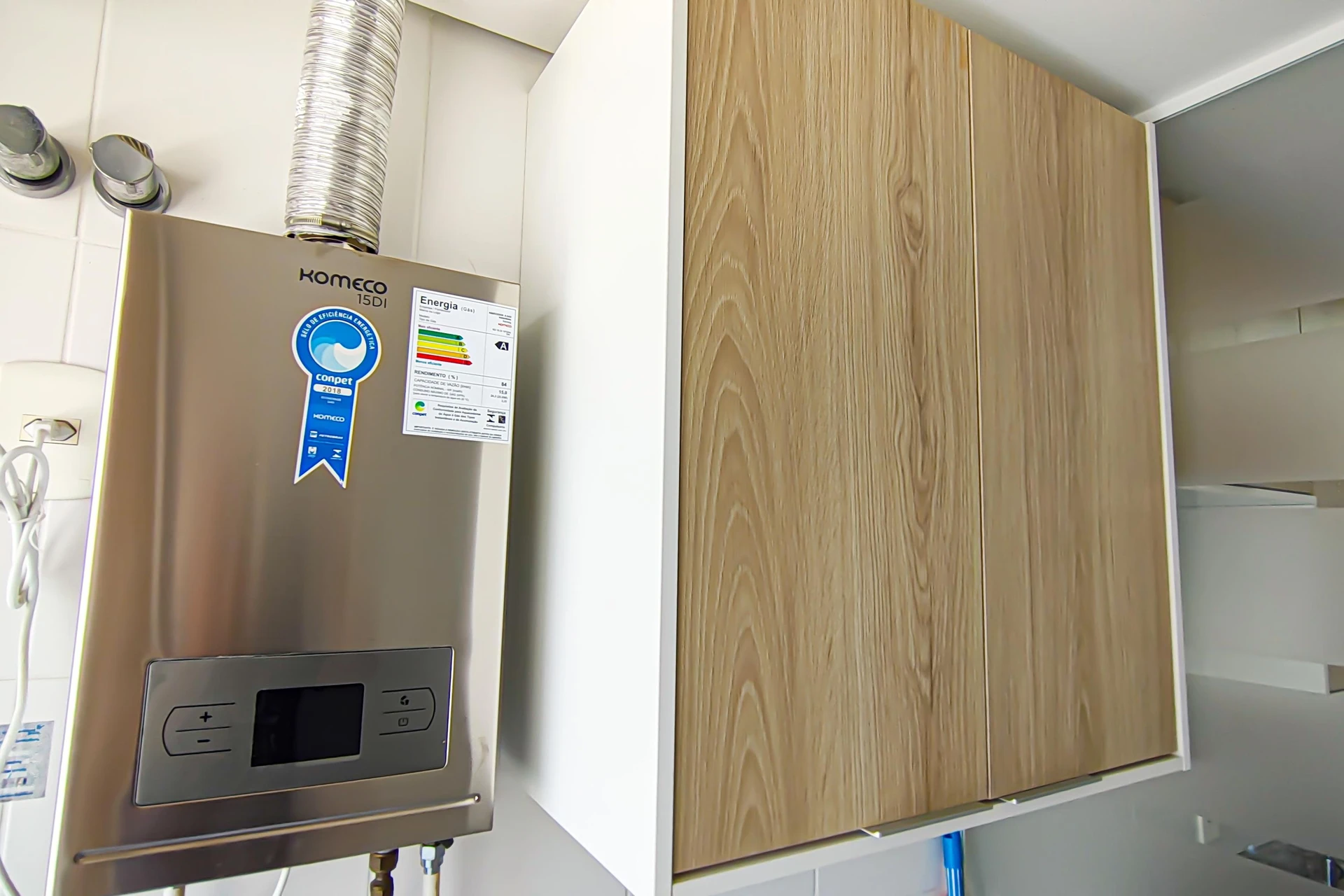 Unfurnished 2-bedroom apartment with en-suite bathrooms — photo 4