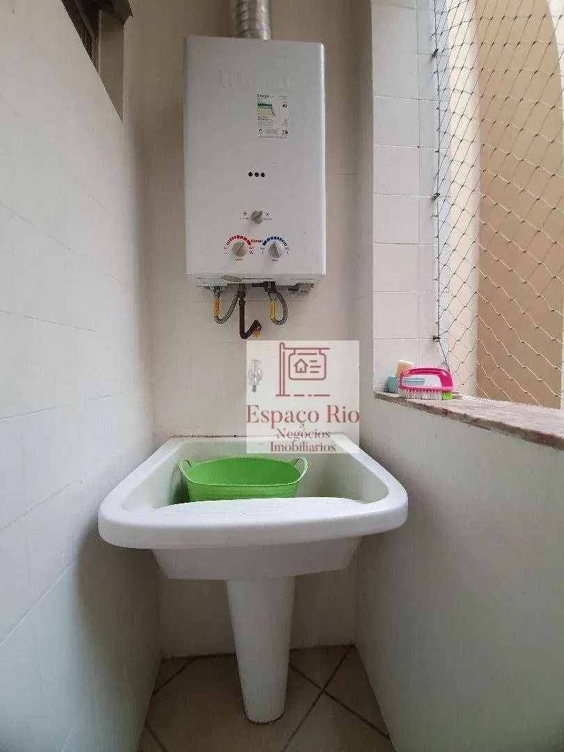 4-bedroom apartment with a home office in Rio de Janeiro — photo 20