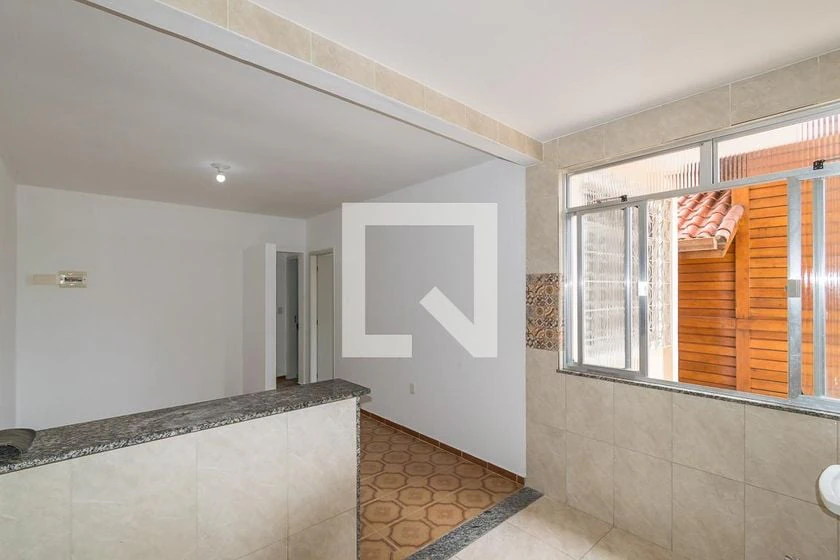 Apartamento sem mobília de 2 quartos com 1 banheiro — photo 13
