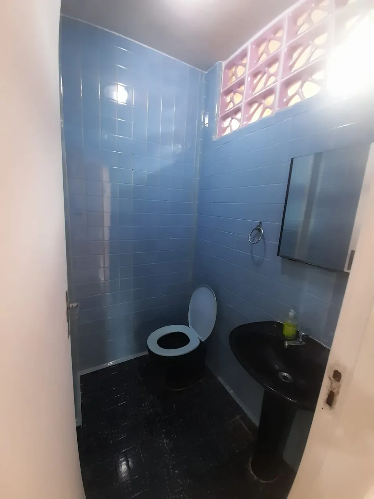 Apartment, 90 m², with wood or laminate floors — photo 13