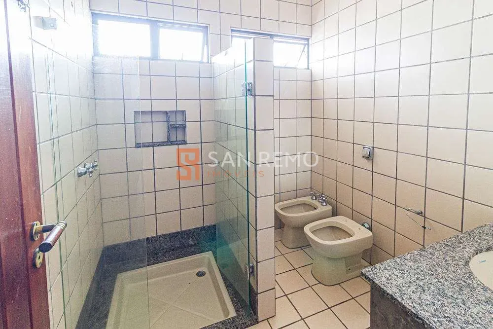 Дом с 7 спальнями, 1 с ванной и 4 парковочными местами — photo 41