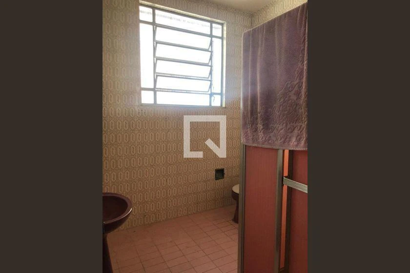 Rent house with 5 bedrooms and 660 m² — photo 2