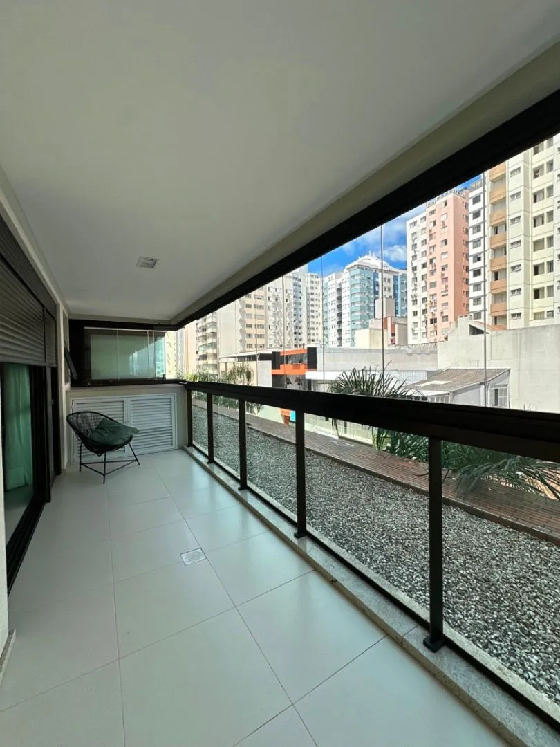 Estudio amueblado con 1 dormitorio y balcón acristalado — photo 17