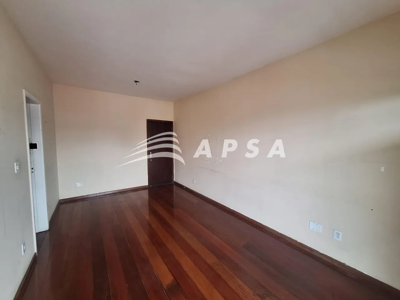 Apartment with 2 bedrooms and shared BBQ area — photo 3