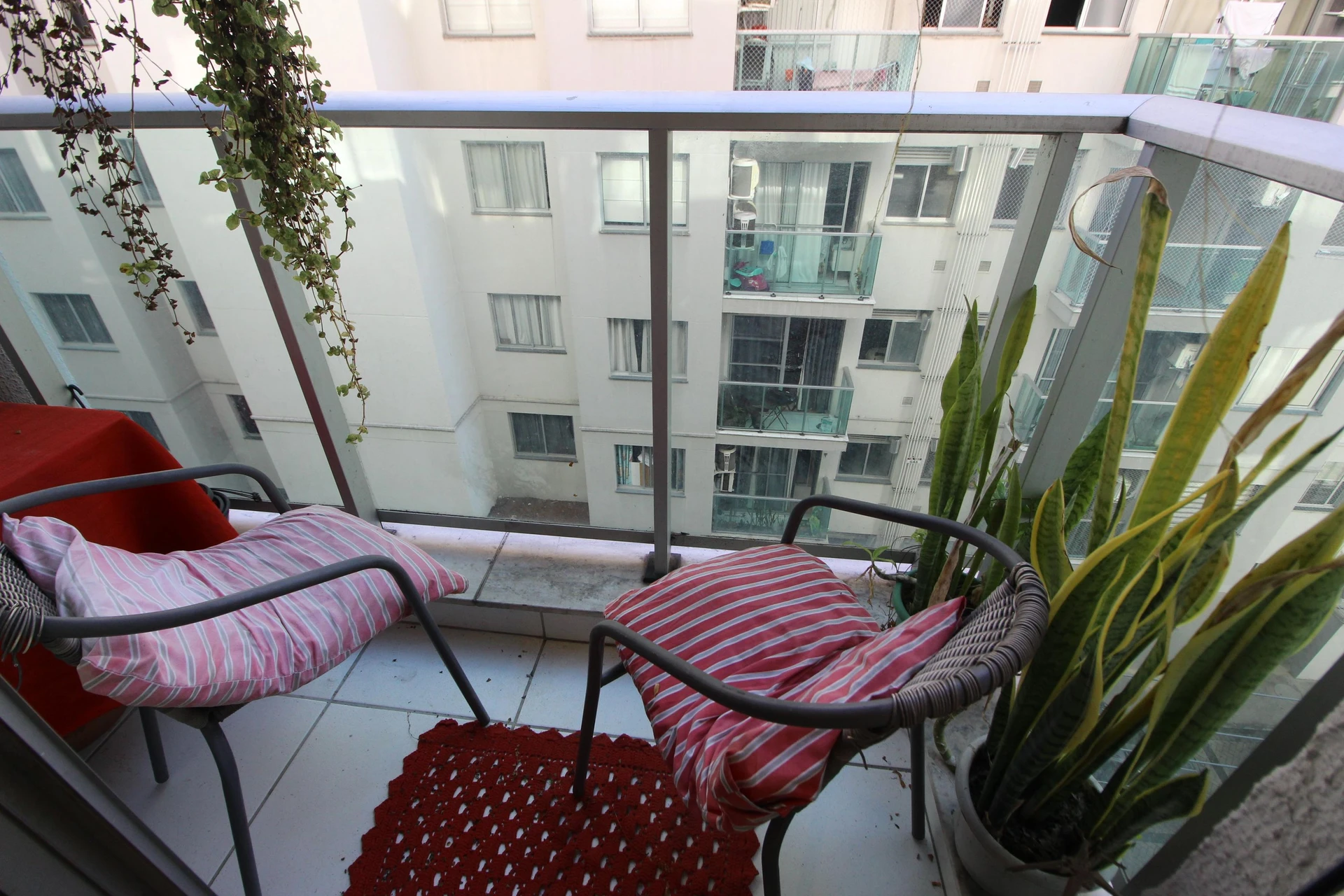 Apartamento mobiliado com 2 quartos e 1 suíte — photo 4