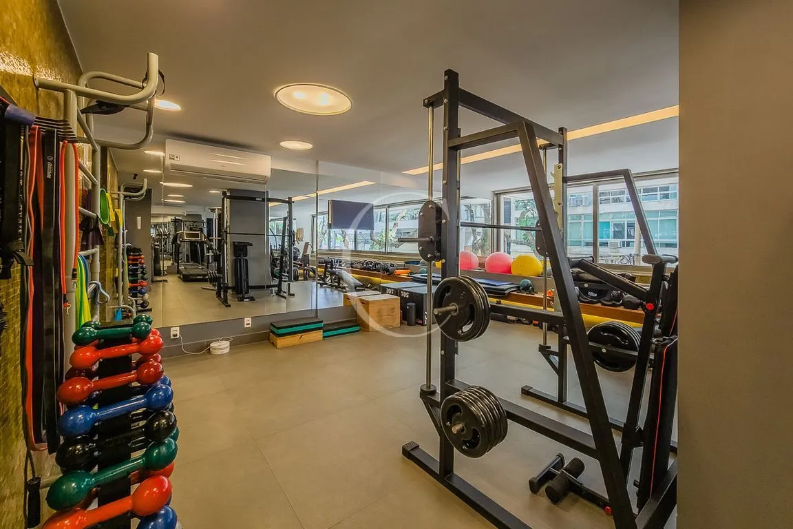 Мебльована квартира 239 м² з 3 спальнями та 2 паркомісцями — photo 14