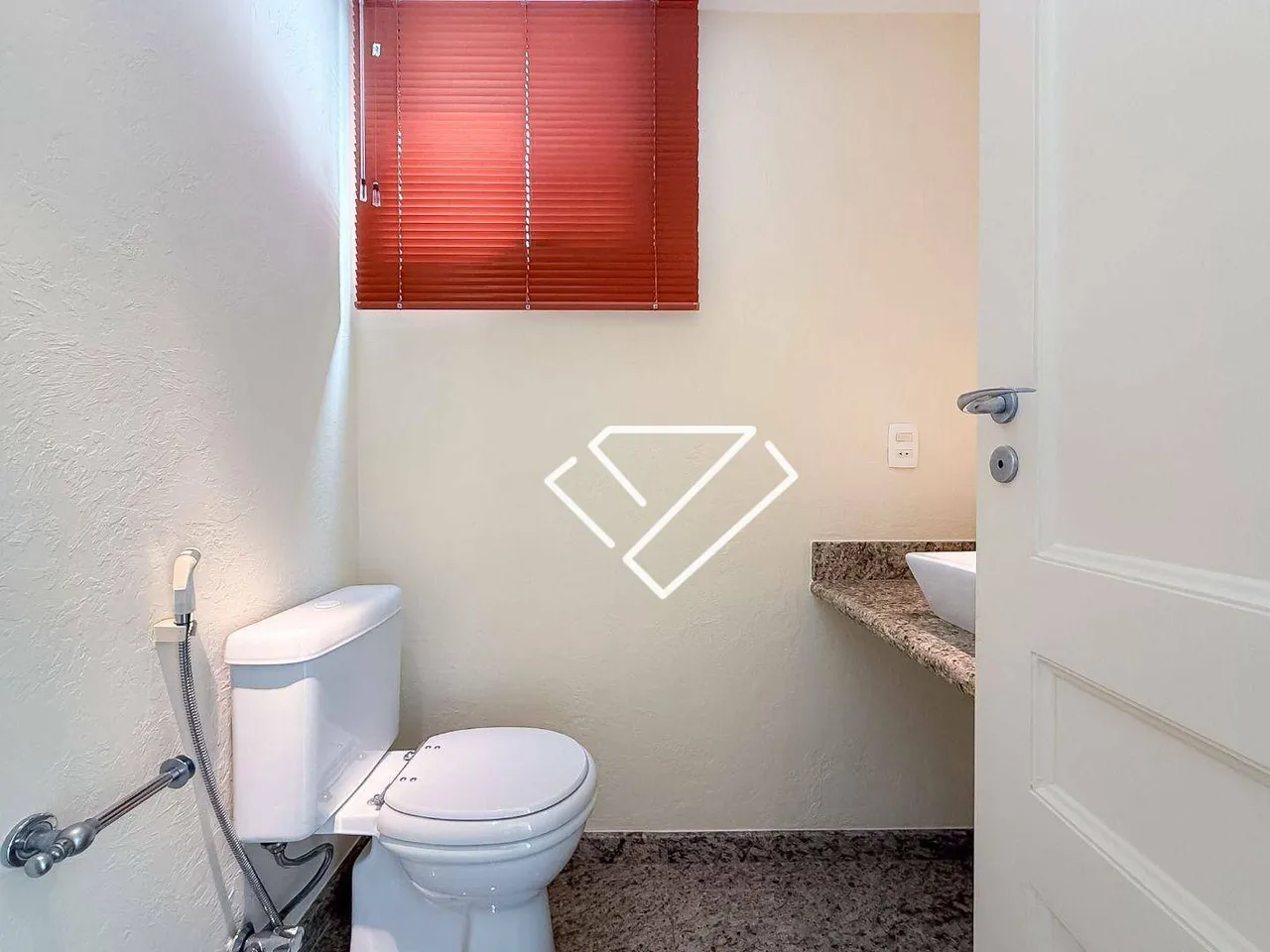 3-bedroom apartment with 165 m² and 3 parking spaces — photo 14