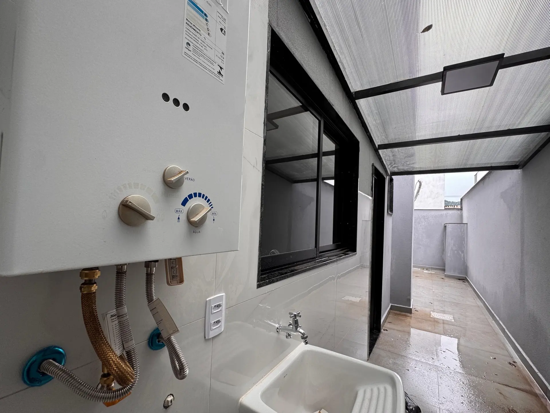 Condo house with 4 en-suite bedrooms and private yard — photo 44