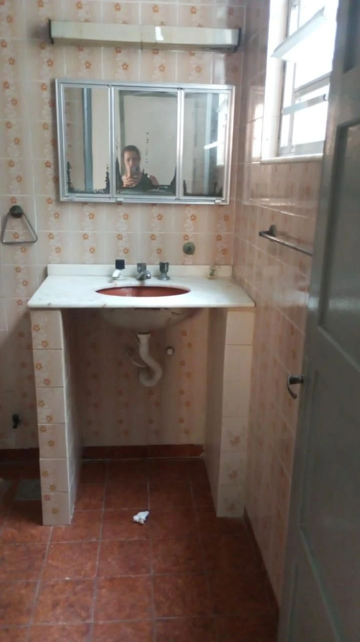 Casa de 4 dormitorios con cocina independiente y 2 baños — photo 11