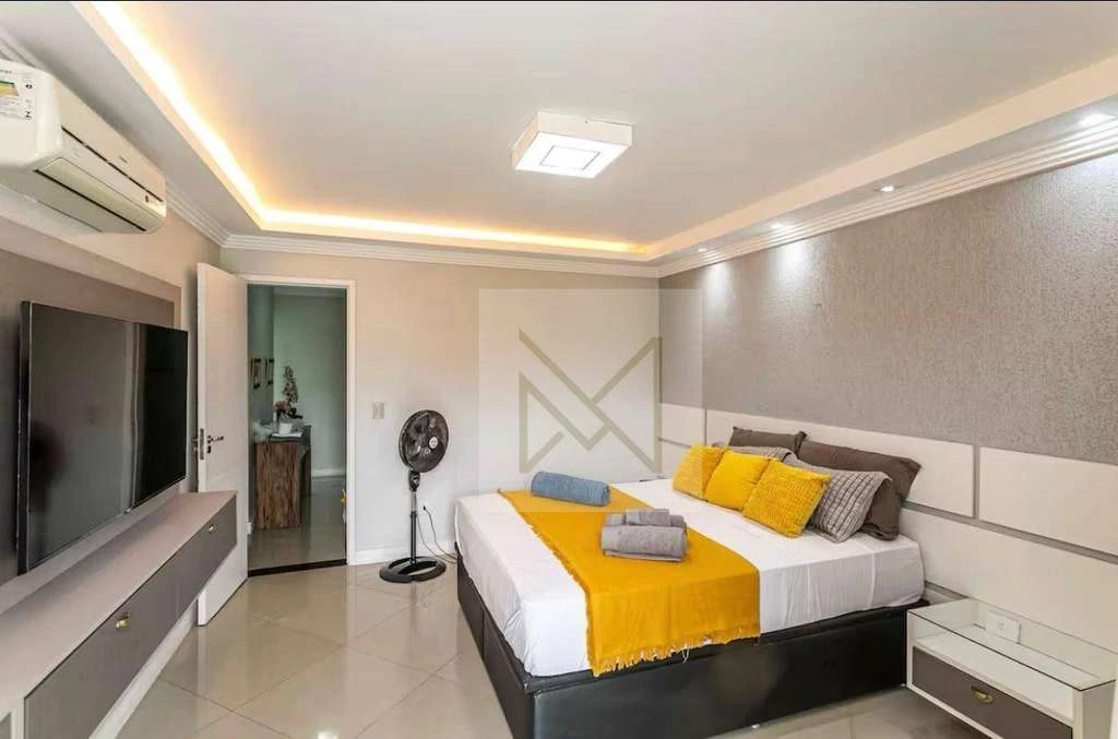 Furnished house with 4 en-suite bedrooms — photo 28