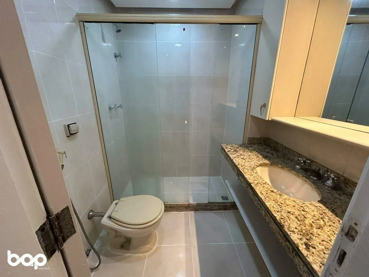 3-bedroom apartment, 1 with its own bathroom, 91 m² — photo 8
