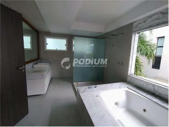 Casa mobiliada com 5 suítes e 13 banheiros — photo 38