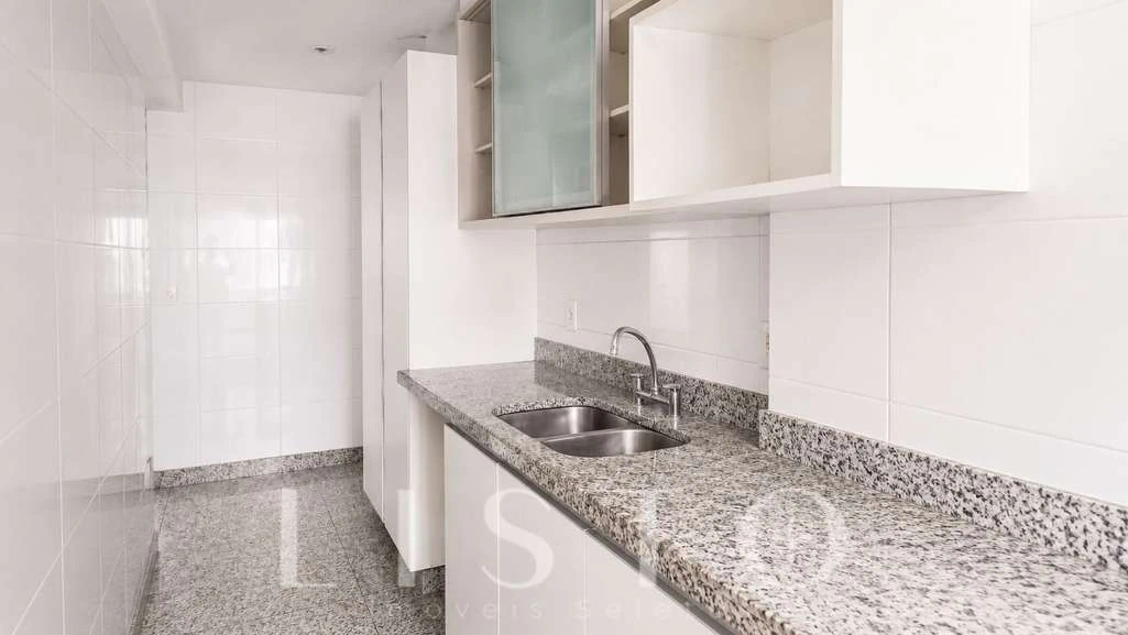 164 m² apartment with 4 en-suite bedrooms and 1 parking — photo 12