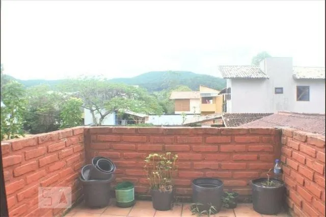 Casa amueblada con 1 dormitorio y cocina a gas — photo 10