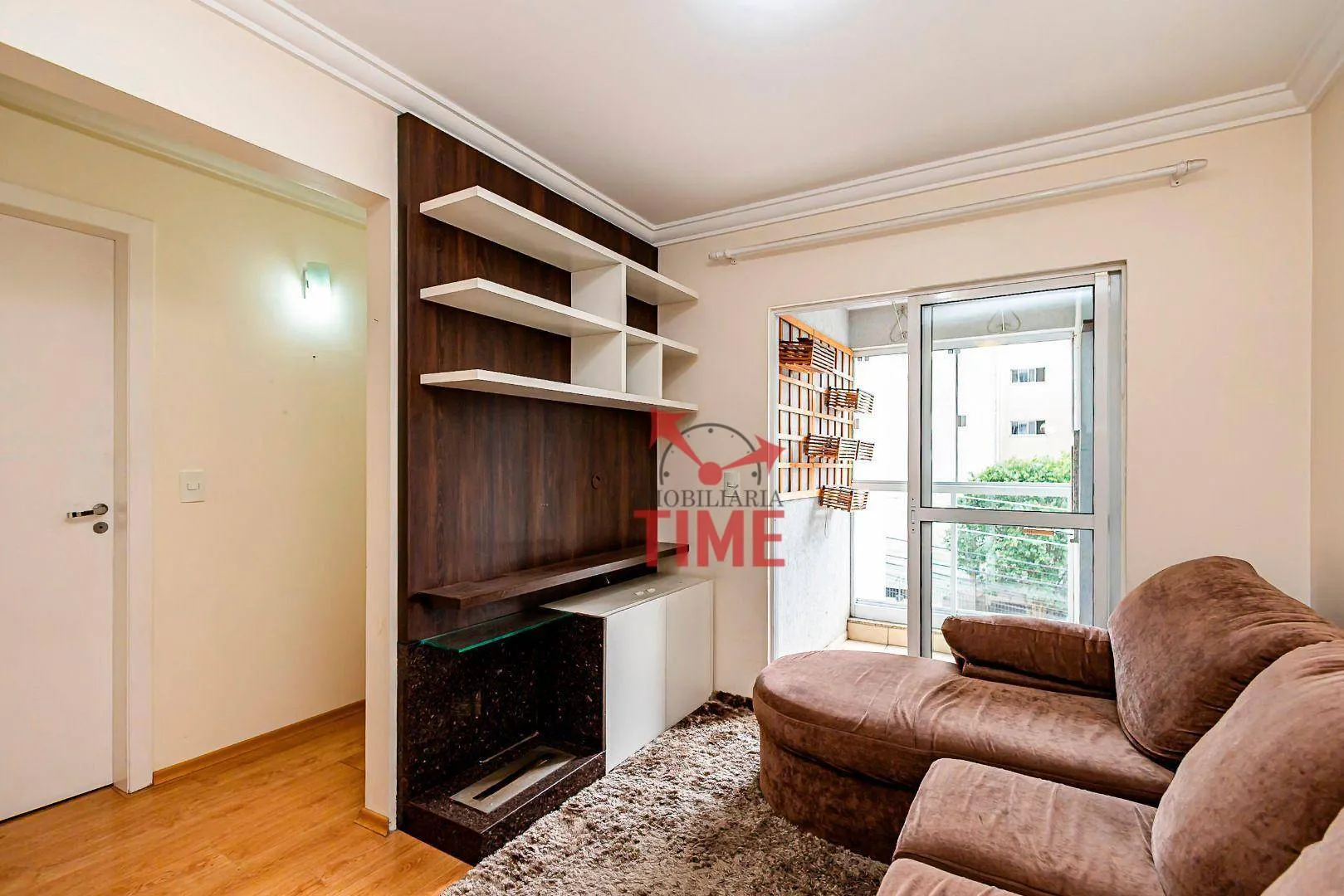 2-bedroom apartment with 1 parking space, 60 m² — photo 2
