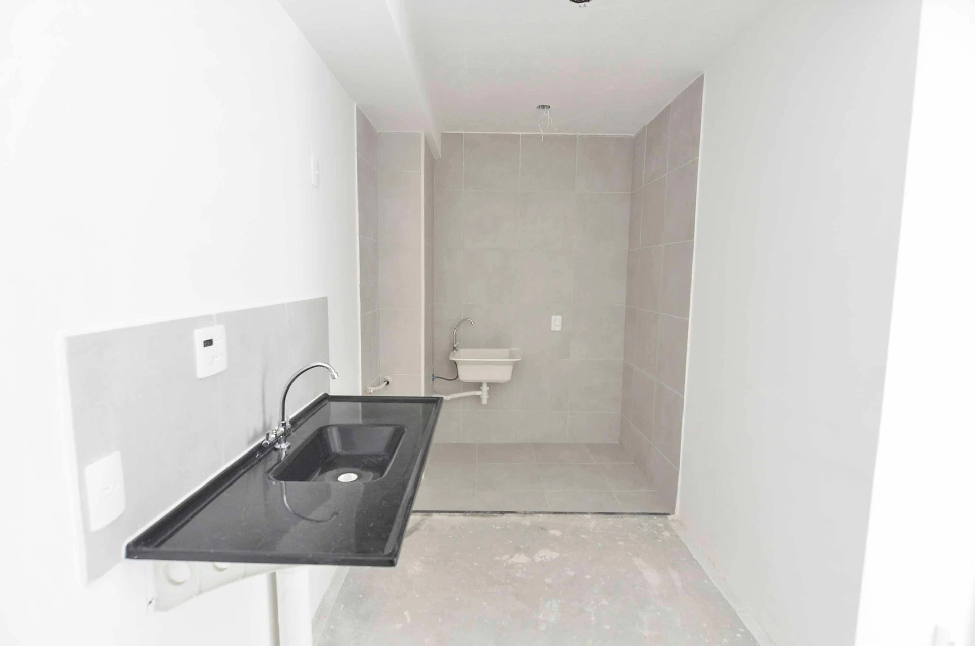 Apartamento de 2 quartos em condomínio com academia — photo 47